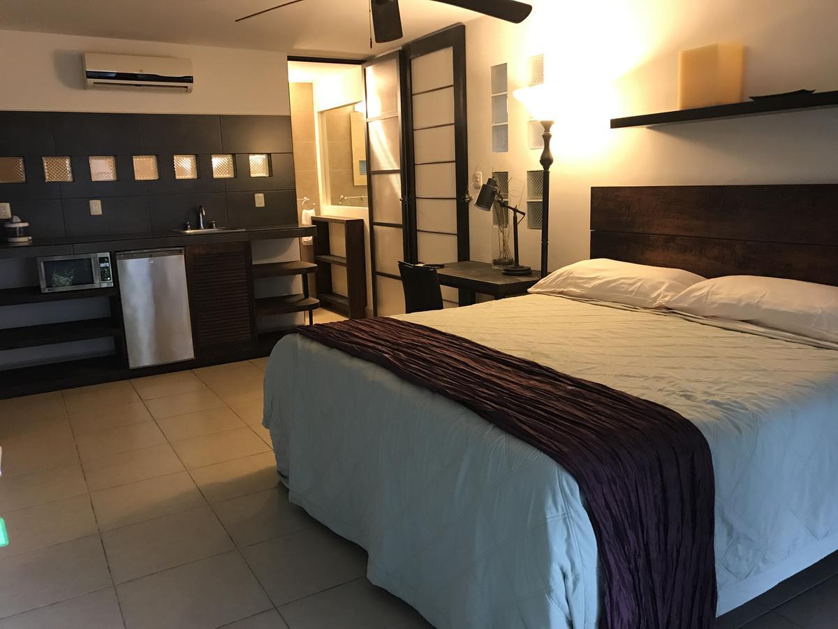 Art Deco Suites Канкун Экстерьер фото