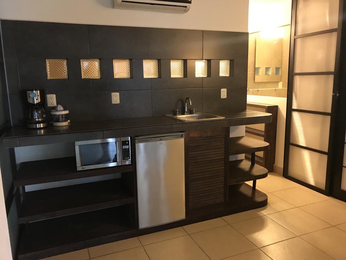 Art Deco Suites Канкун Экстерьер фото